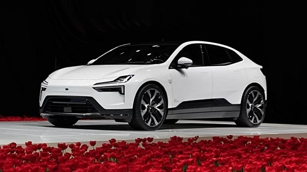 خودرو بدون شیشه عقب