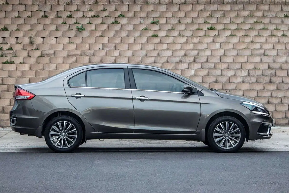 اعلام شرایط فروش سوزوکی سیاز ویژه دی‌ماه ۱۴۰۲ + جدول