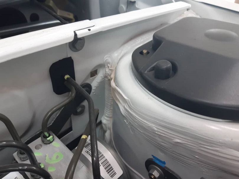 آشنایی با موم کشی خودرو