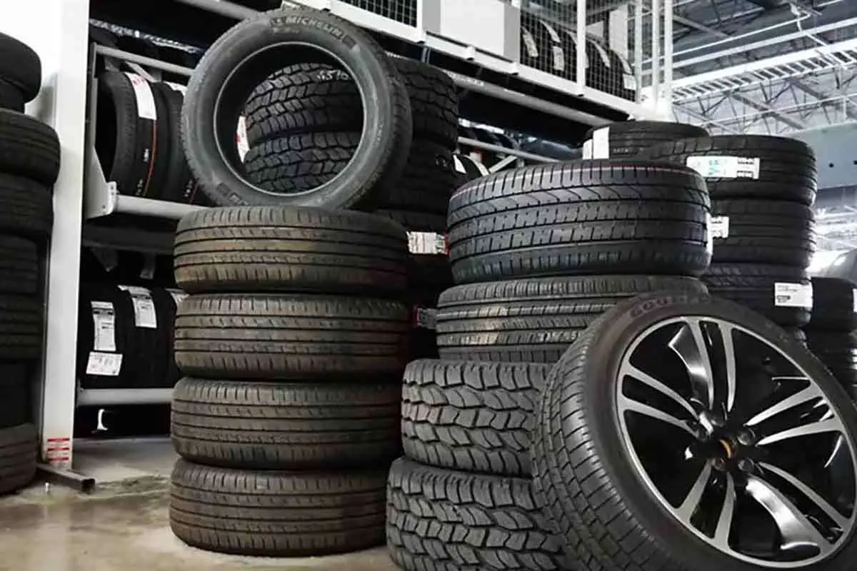تولیدکنندگان تایر از فروش و ارسال تایر به خودروسازان منع شدند
