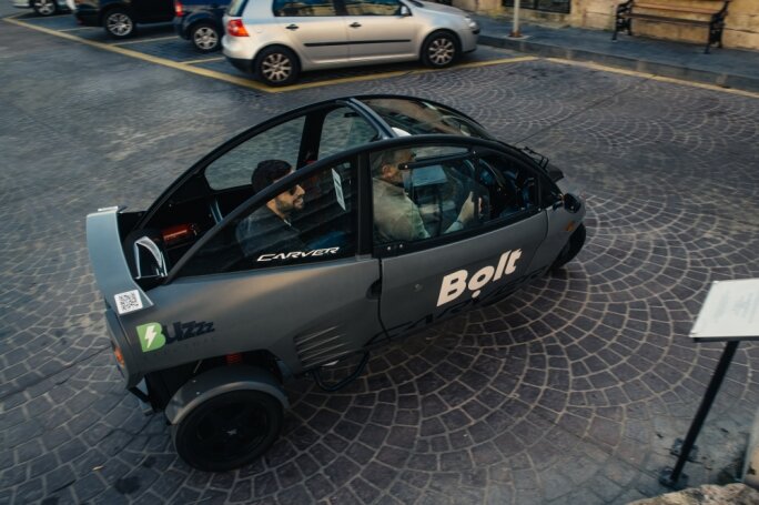 ورود خودروهای سه‌چرخ به مالت برای کاهش ترافیک