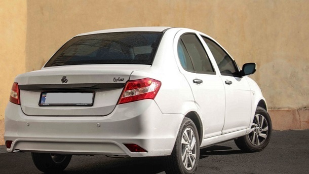 خلف وعده و گرانفروشی سایپا در تحویل ساینا