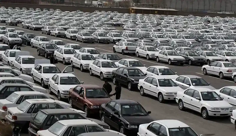 خودرو در ایران گران نیست، قدرت خرید مردم پایین است
