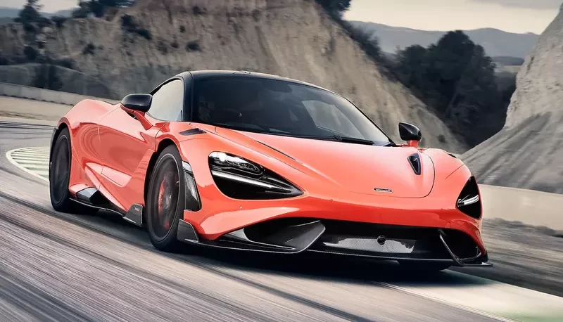 بررسی مکلارن 765LT،موشک زمینی بریتانیایی