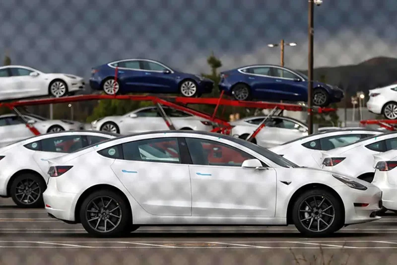 اعلام قیمت قطعی ۲۲ خودروی وارداتی جدید در مبادی ورودی گمرک