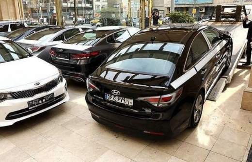 ابهامات مصوبه واردات خودرو در سال 1400