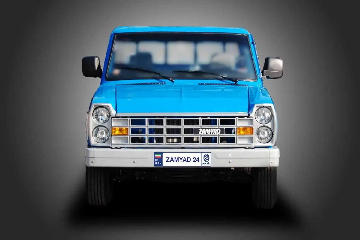 نیسان وانت از خط تولید خارج نمی‌شود