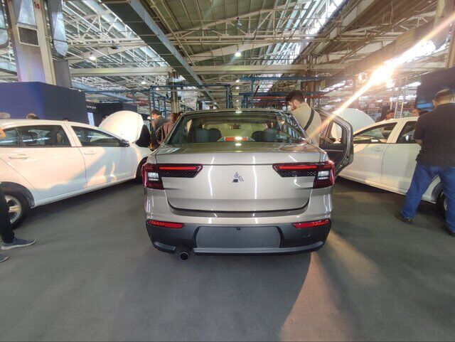 عرضه ساندروی ایرانی تا دی ماه